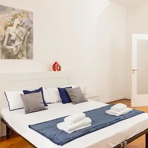 Picasso - Spacious Exclusive Milan